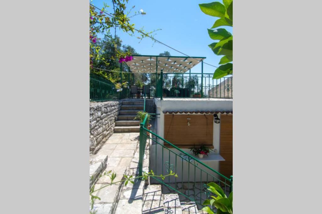 Thanos Cottage Vlachopoulátika Exteriör bild